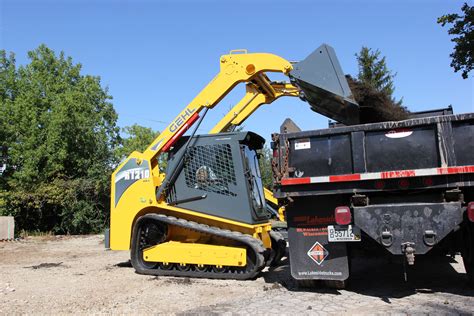 gehl 210 skid steer specs|gehl 3000 skid steer specs.